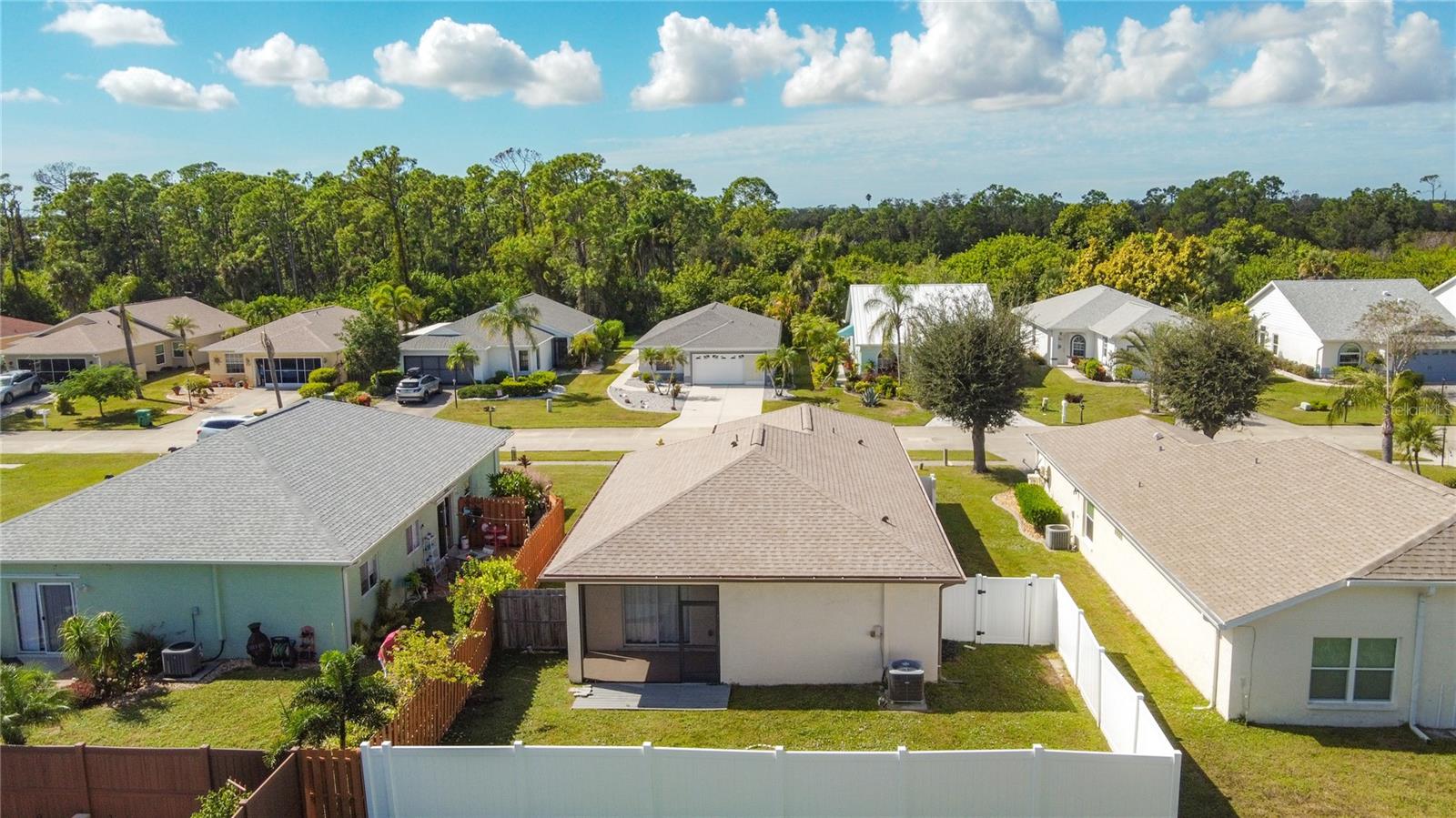 TREE TOPS AT RANGER POINT - Residential