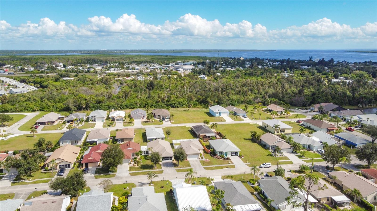 TREE TOPS AT RANGER POINT - Residential