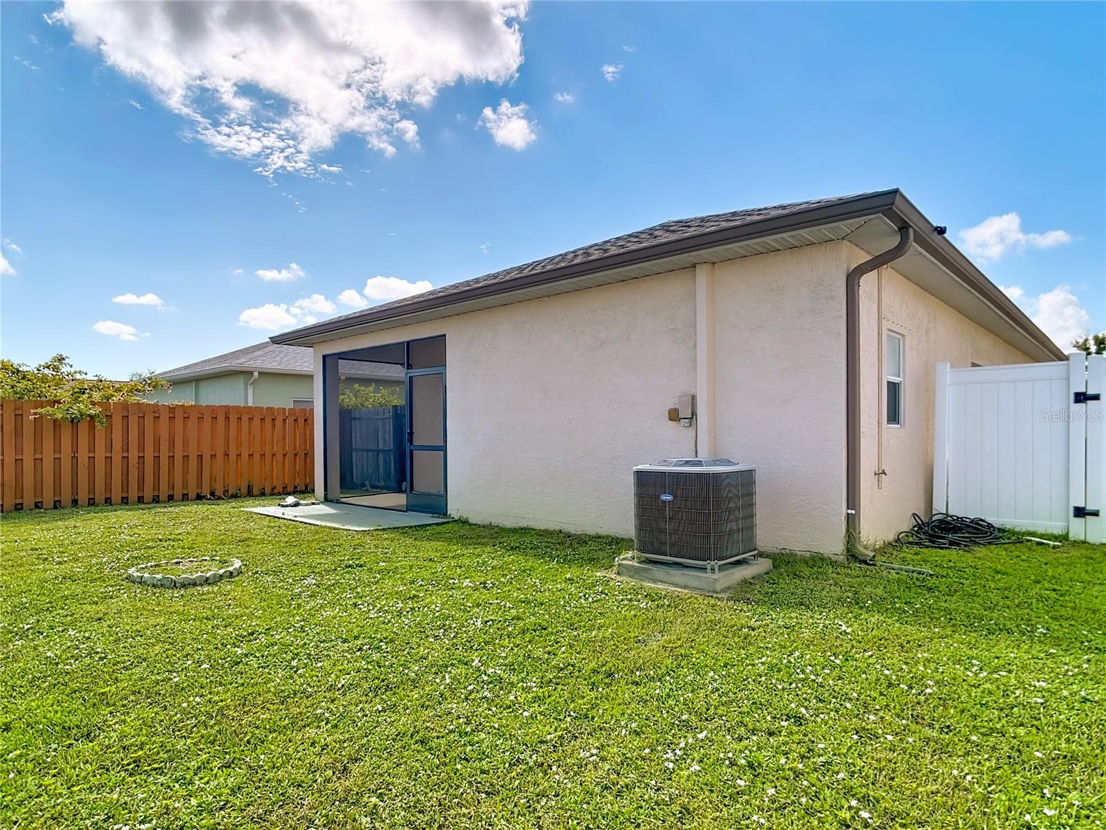 TREE TOPS AT RANGER POINT - Residential