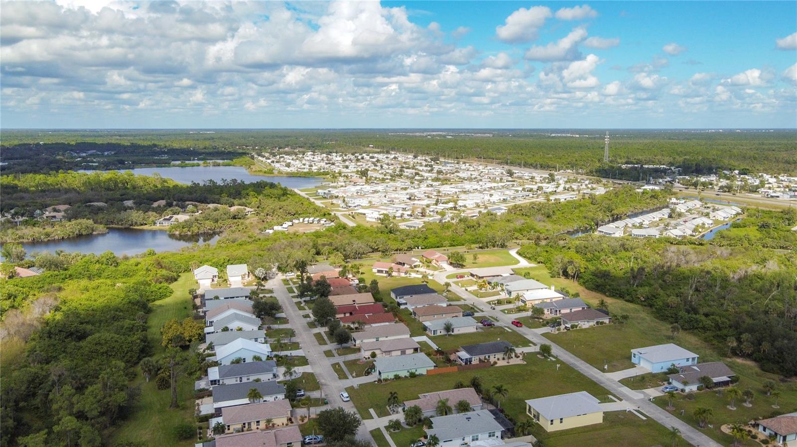 TREE TOPS AT RANGER POINT - Residential