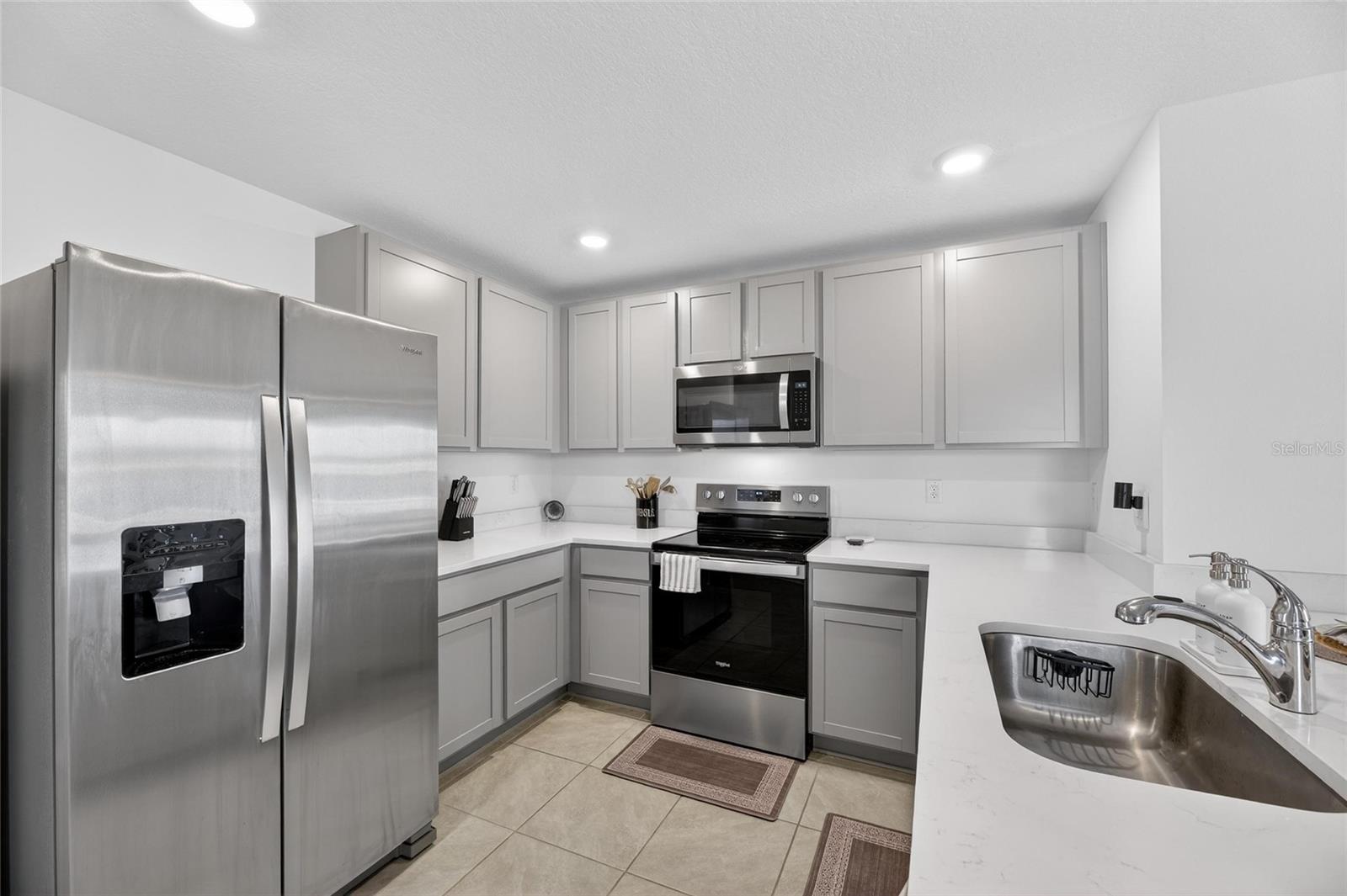 BERRY BAY SUB - Residential