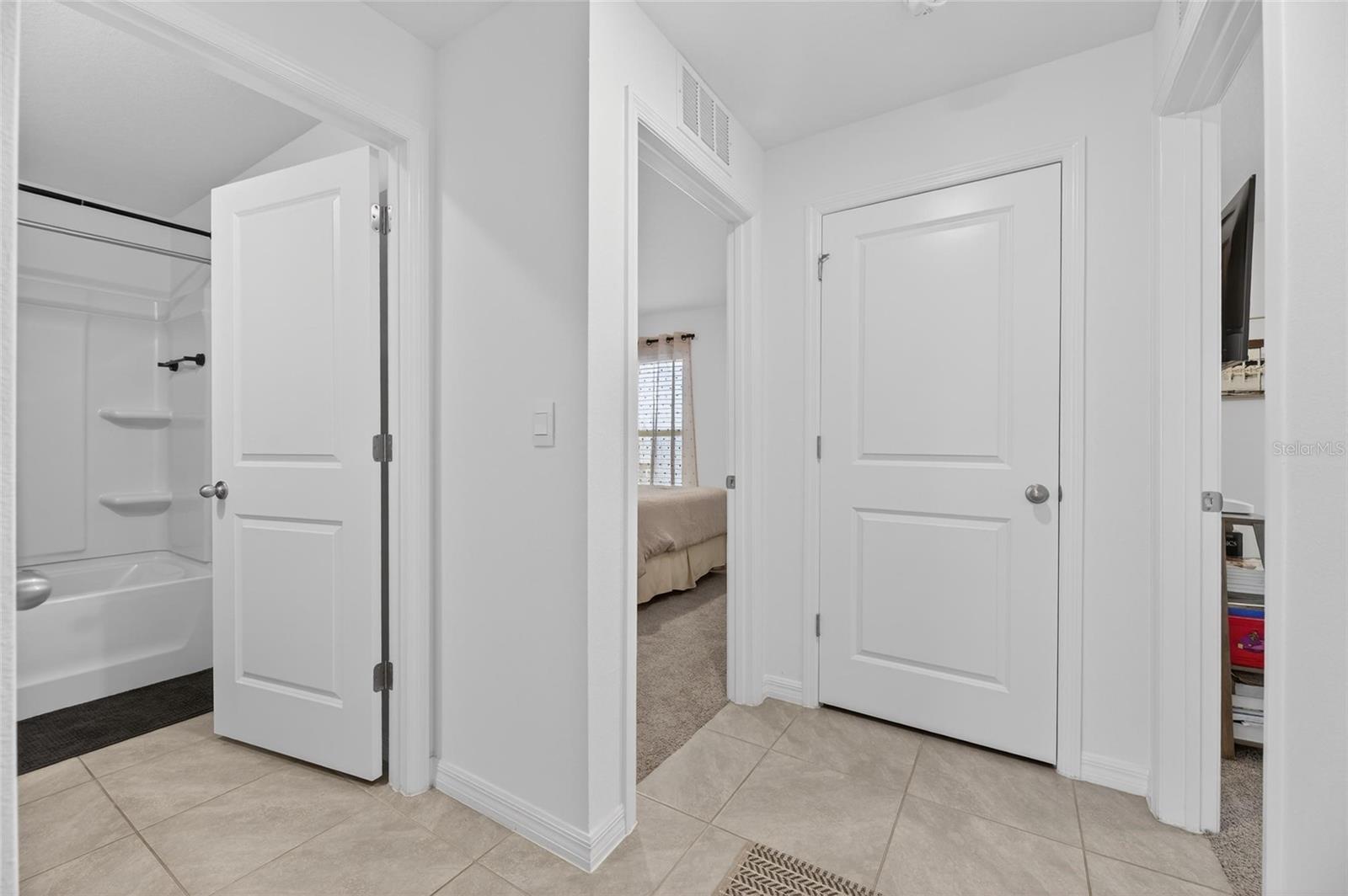 BERRY BAY SUB - Residential