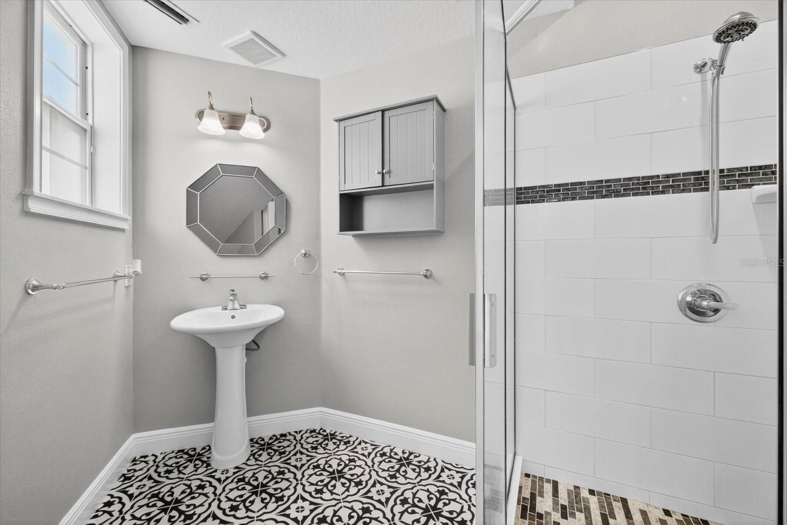 CASA LOMA SUB - Residential