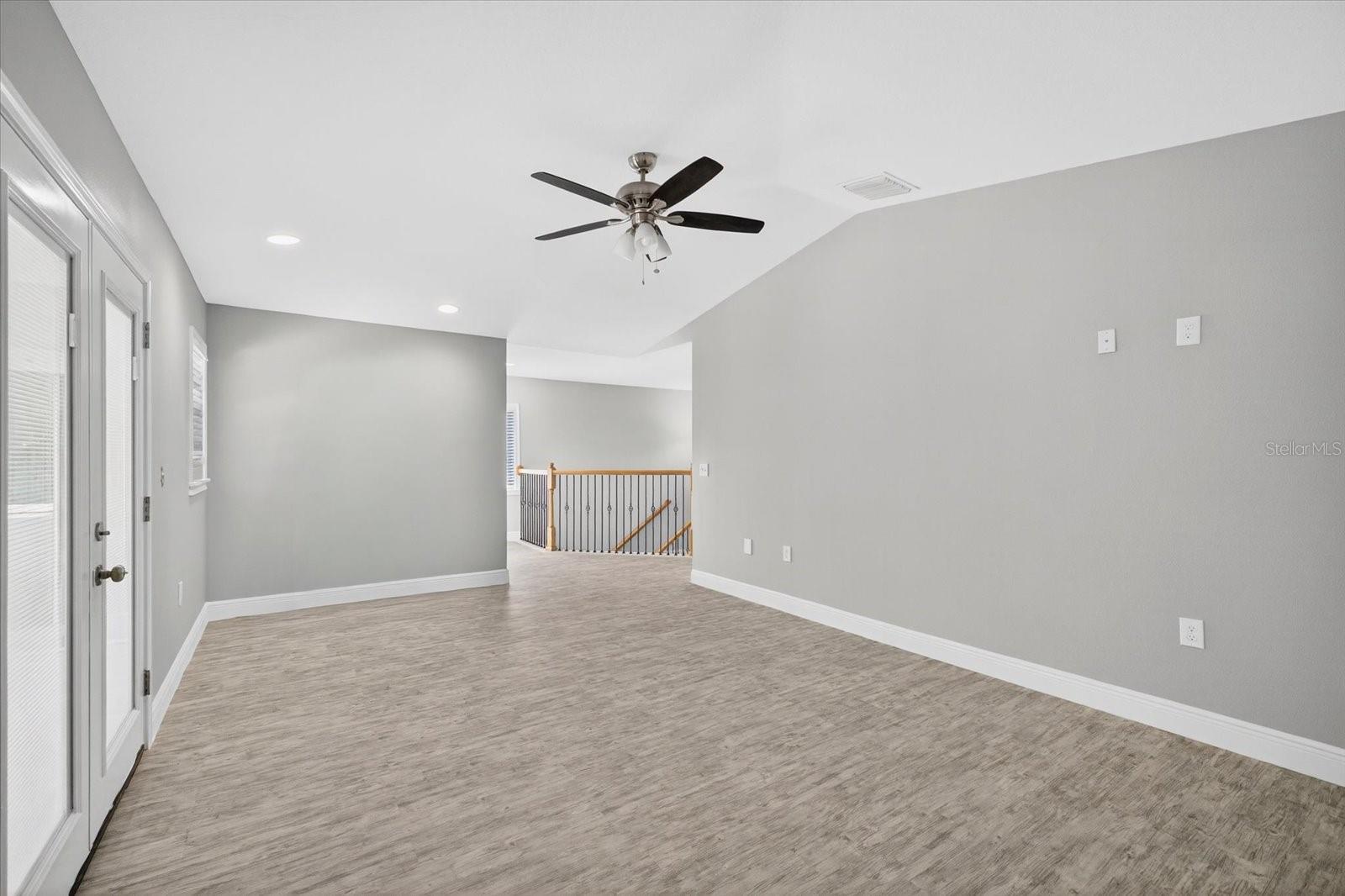 CASA LOMA SUB - Residential