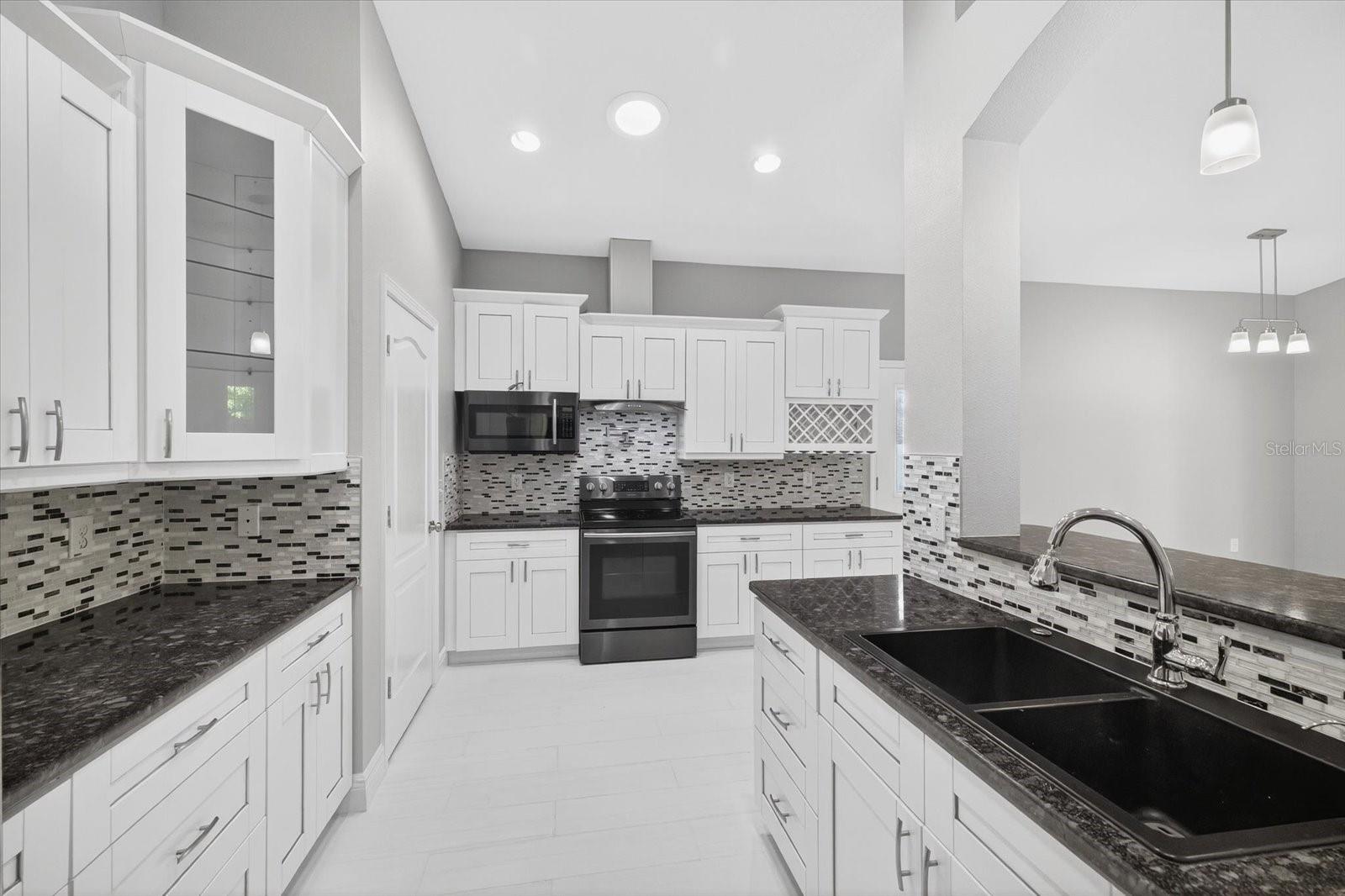 CASA LOMA SUB - Residential