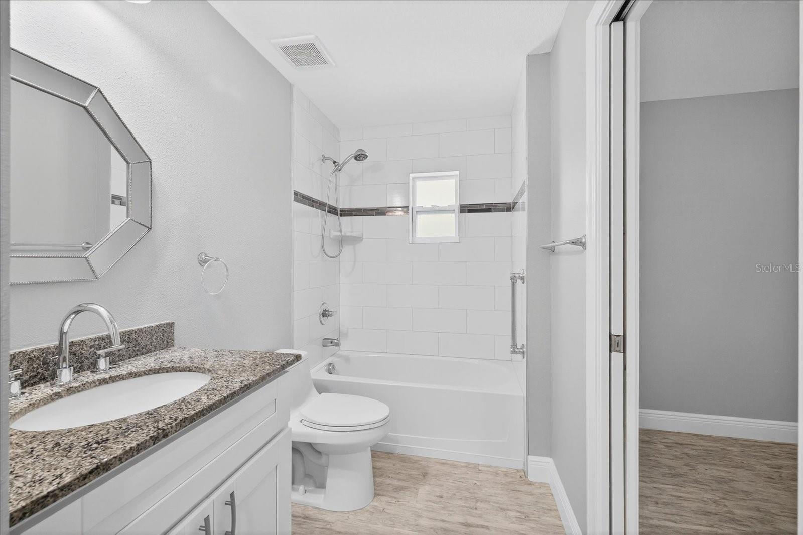 CASA LOMA SUB - Residential