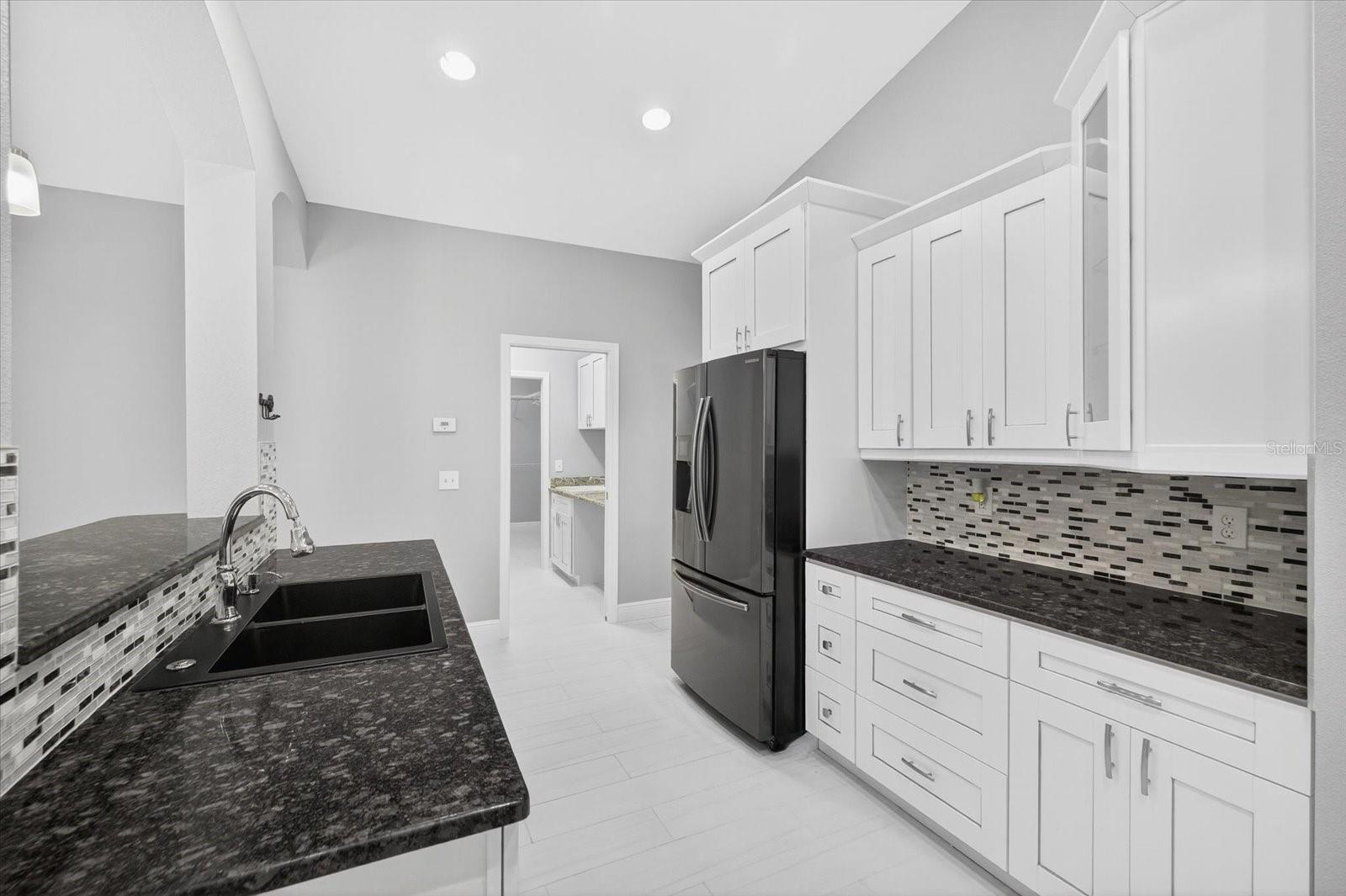 CASA LOMA SUB - Residential