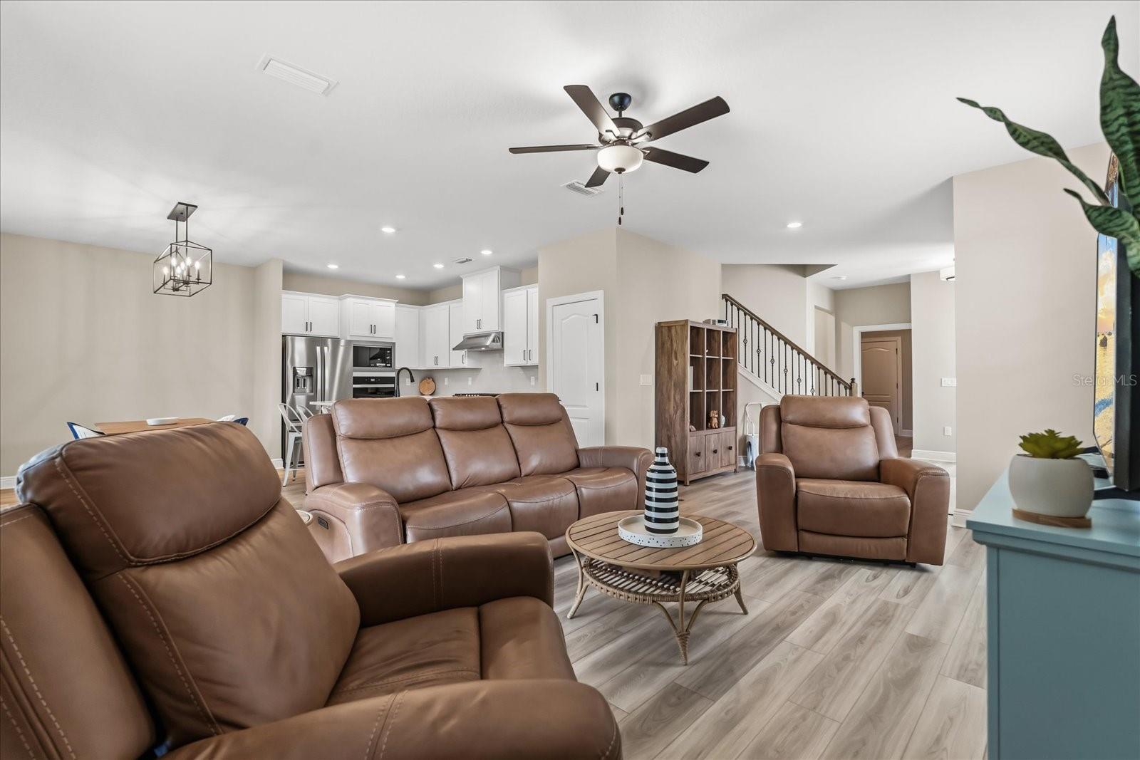 REUNION VILLAGE PHASE 4 - Residential