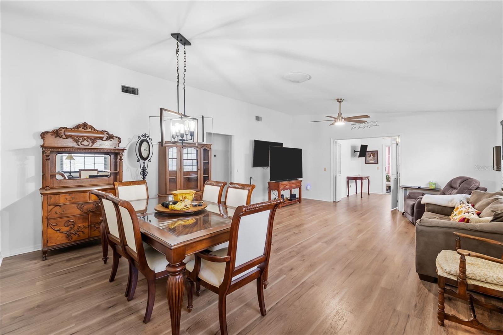 37420 TEABERRY LOOP