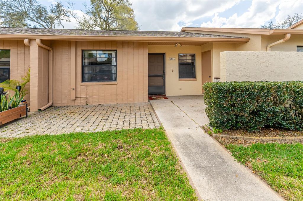 Photo of 38334 Cottonwood Place, Zephyrhills, FL 33542 (MLS # TB8484798)