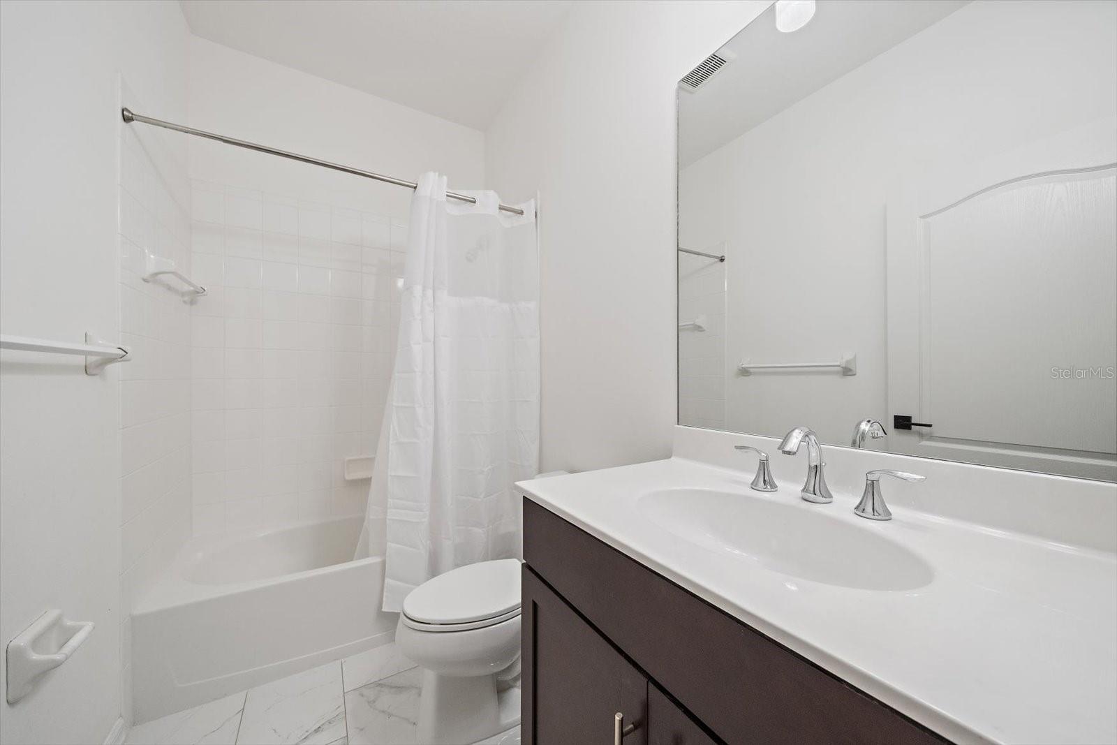 WINDWOOD - Residential