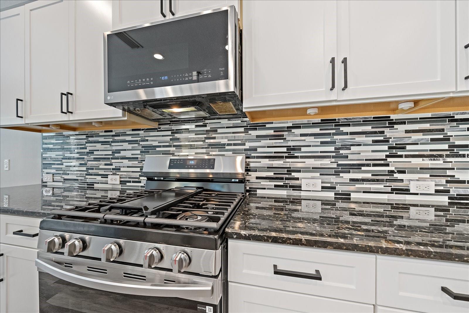 WINDWOOD - Residential
