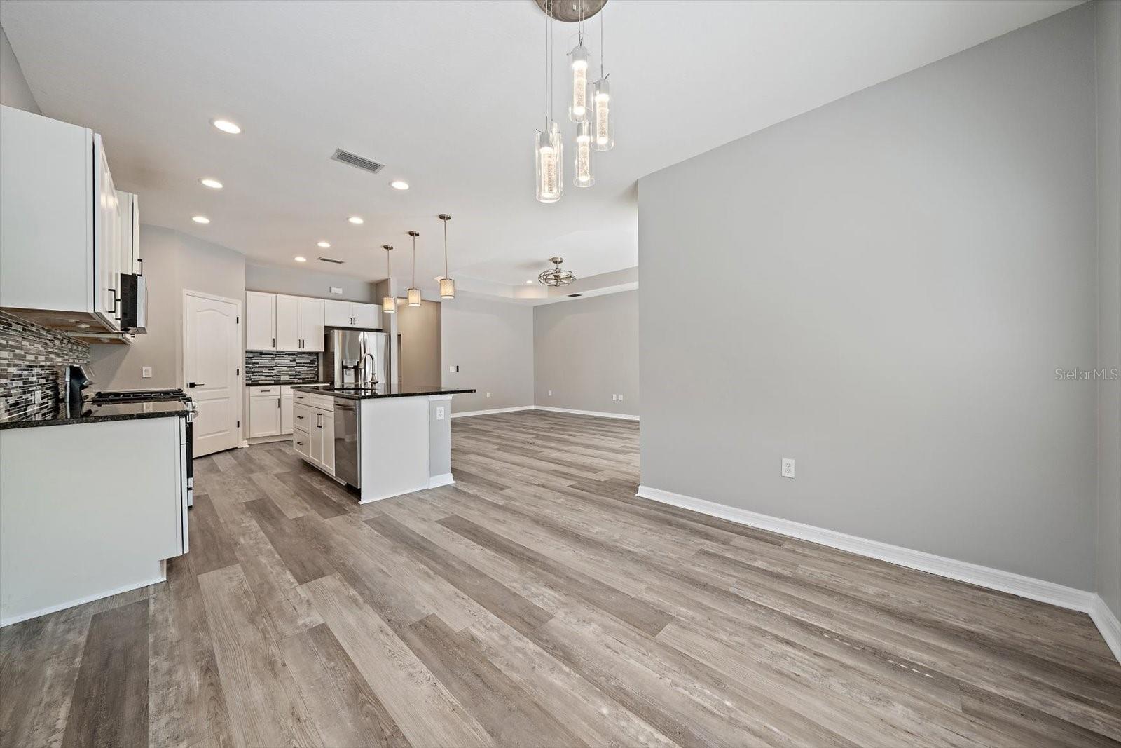 WINDWOOD - Residential