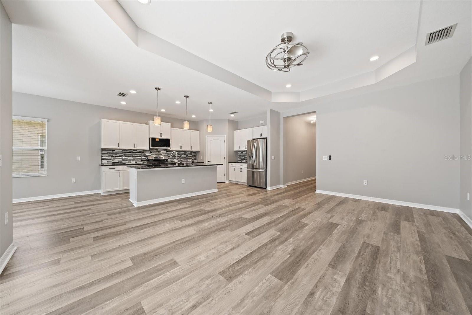 WINDWOOD - Residential