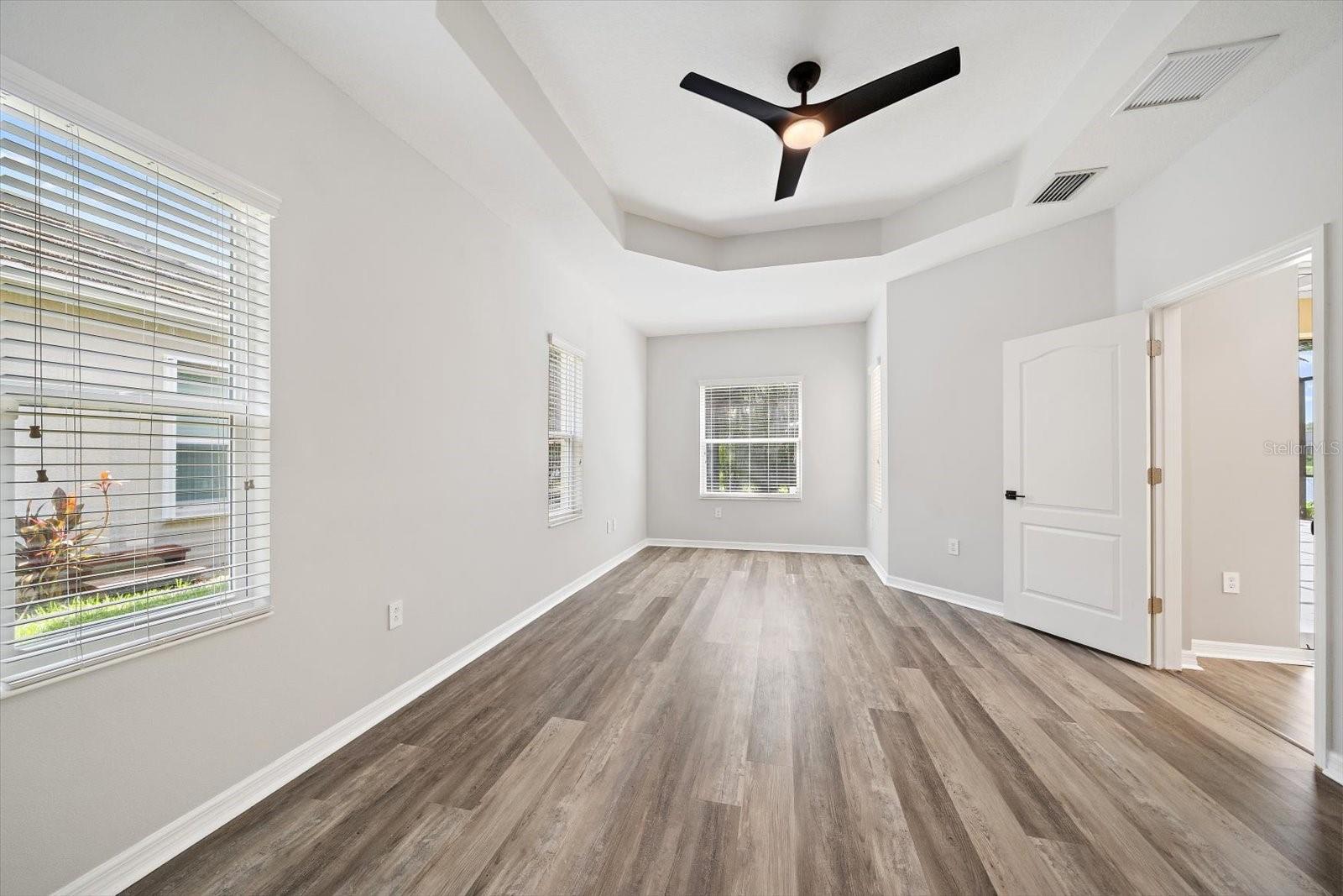 WINDWOOD - Residential