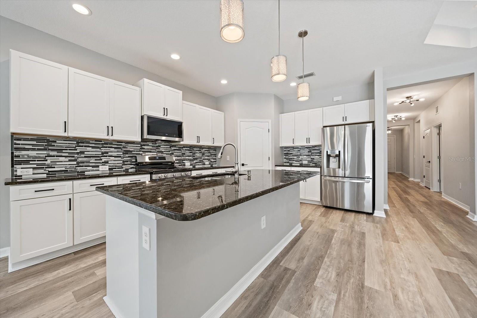 WINDWOOD - Residential