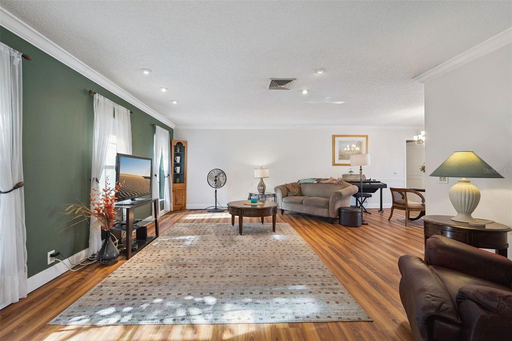 Photo of 260 Greenfield Road, Winter Haven, FL 33884 (MLS # P4937787)