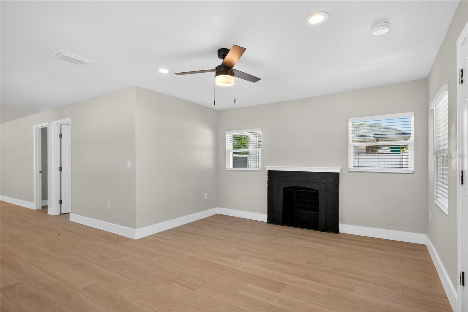 HALLS CENTRAL AVE 3 - Residential