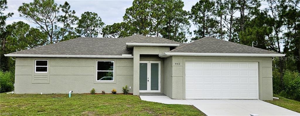 LEHIGH ACRES - Residential