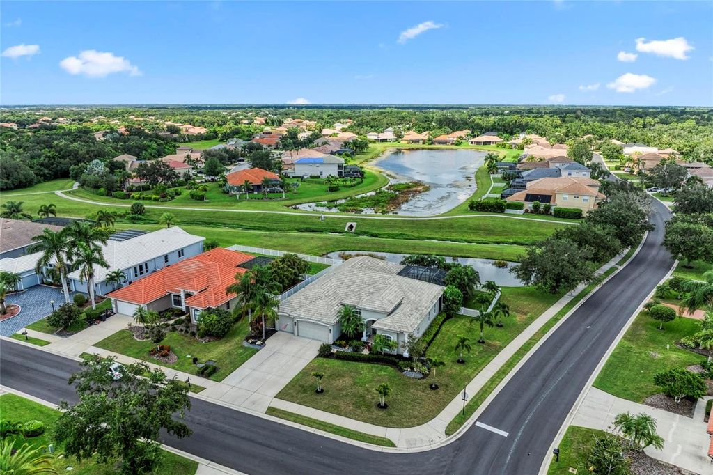 Photo of 12827 Penguin Drive, Bradenton, FL 34212 (MLS # A4668244)