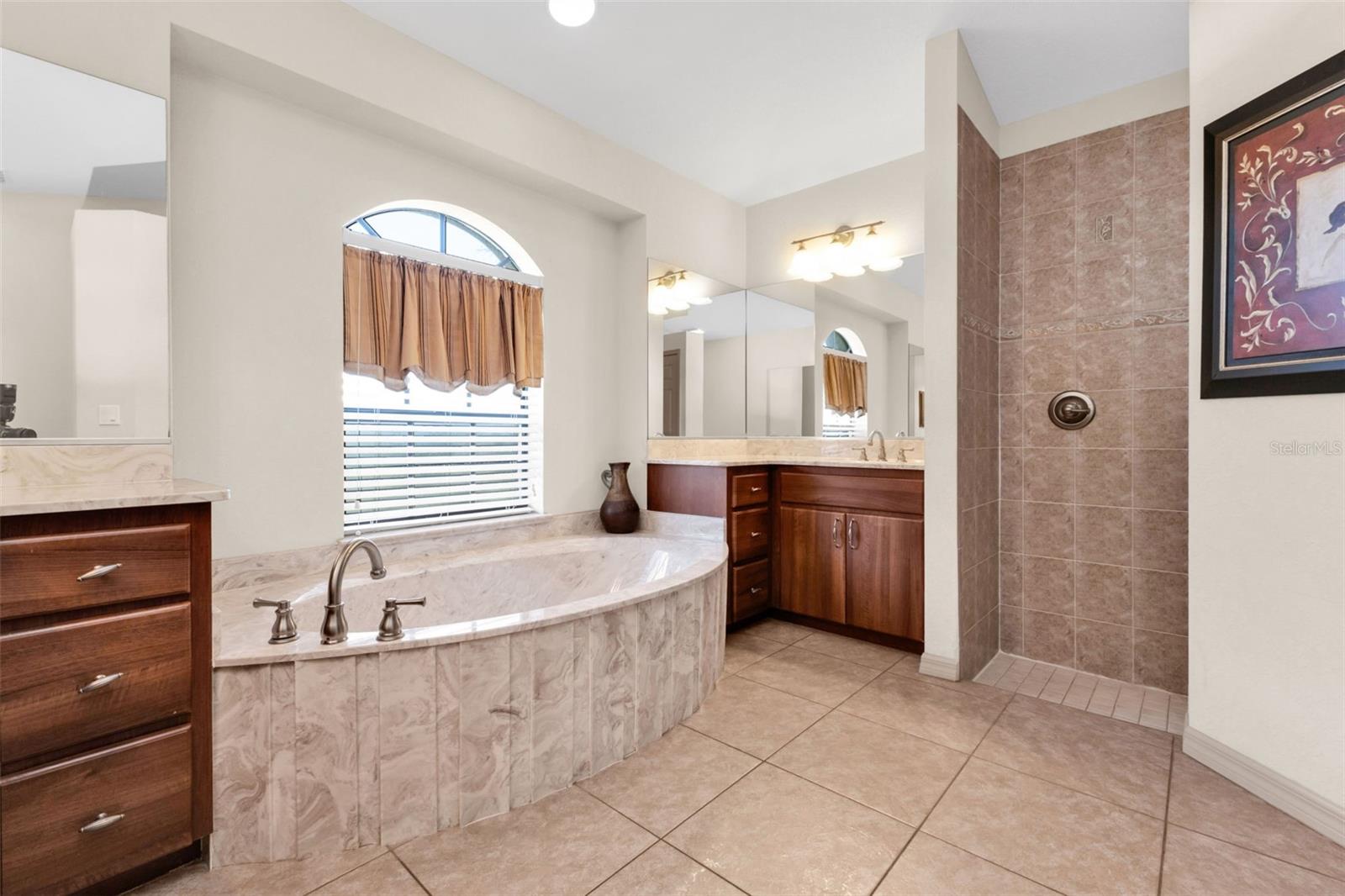 HRBR HEIGHTS - Residential