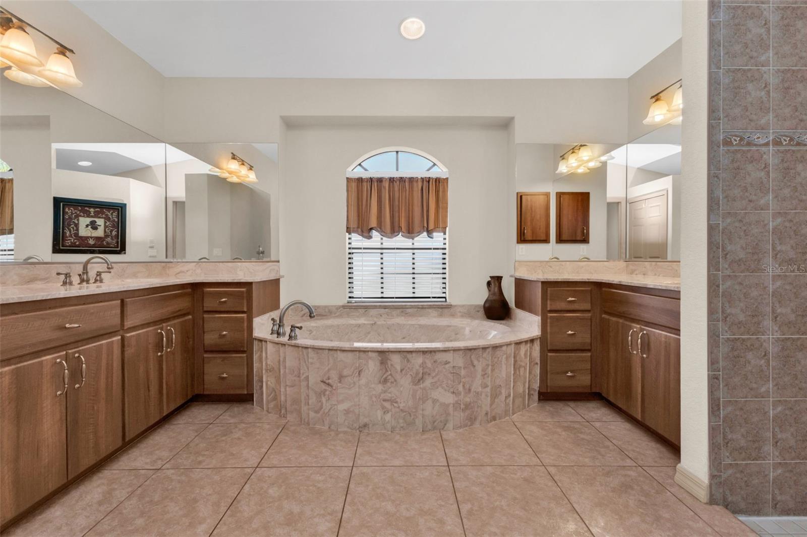 HRBR HEIGHTS - Residential