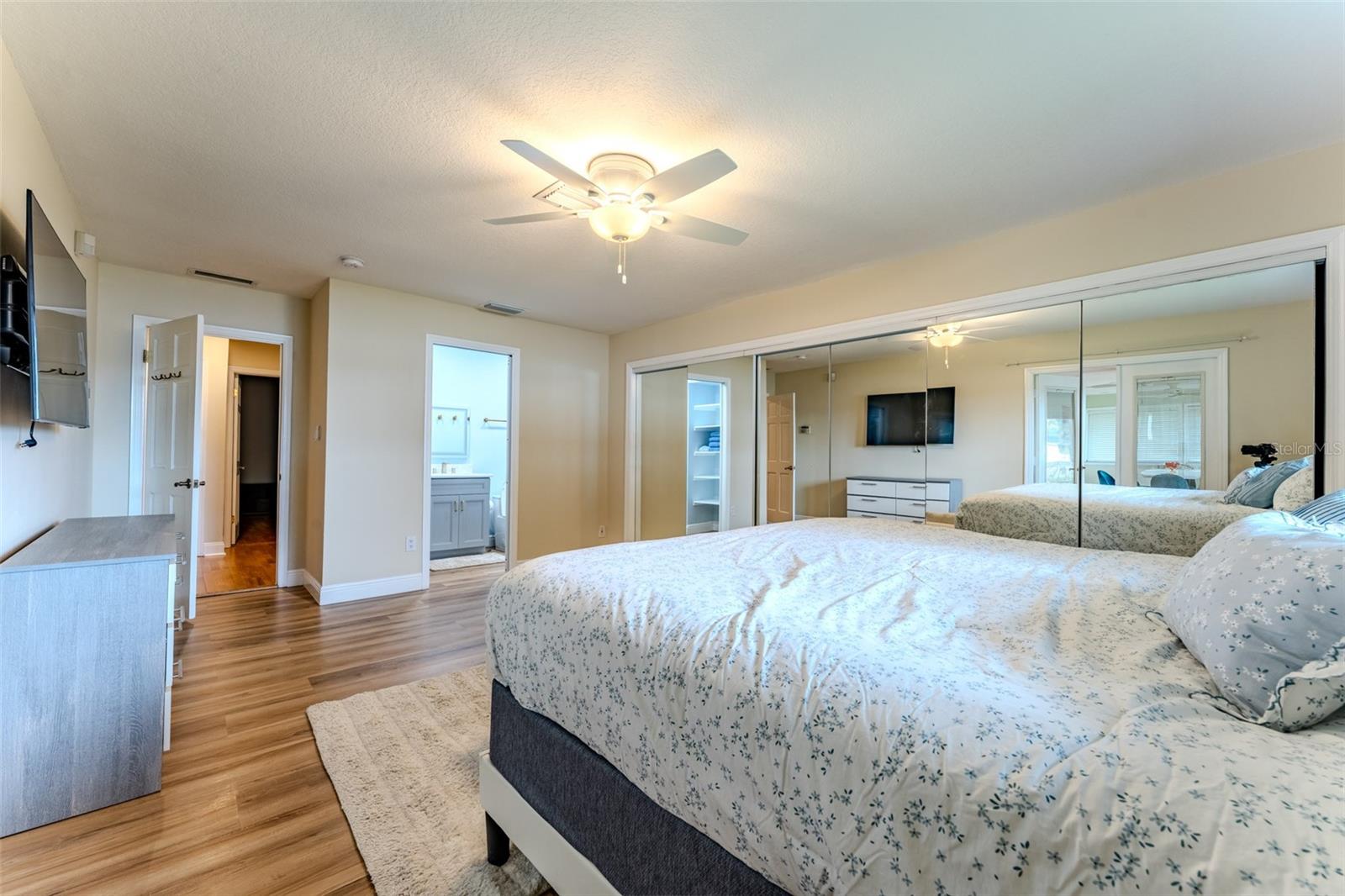 ALANDALE SUB - Residential Lease