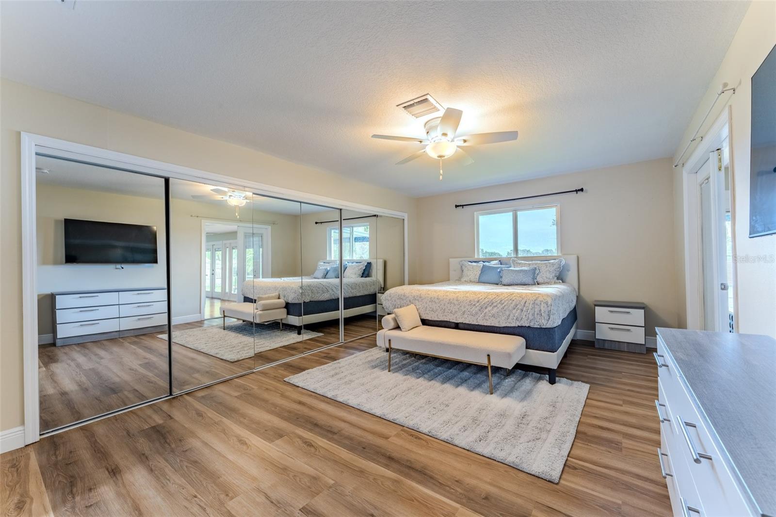 ALANDALE SUB - Residential Lease
