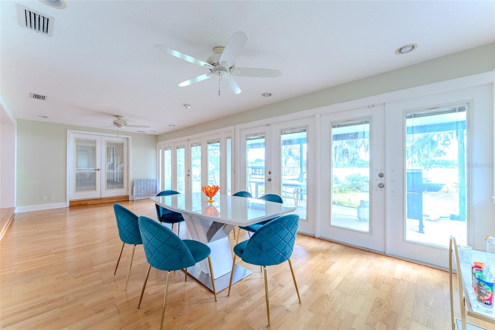 ALANDALE SUB - Residential Lease