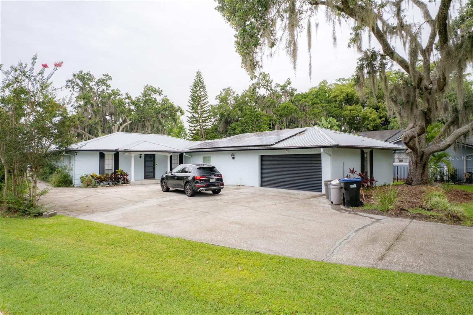 ALANDALE SUB - Residential Lease