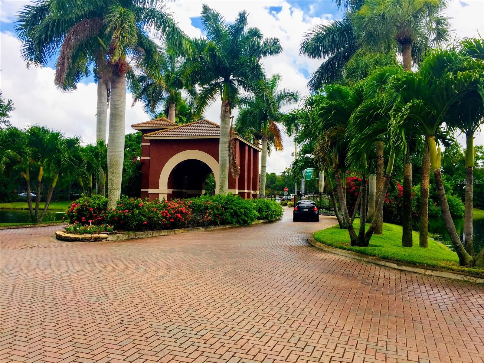 ITOPIA PRIVATE RESIDENCES CONDO - Residential Lease