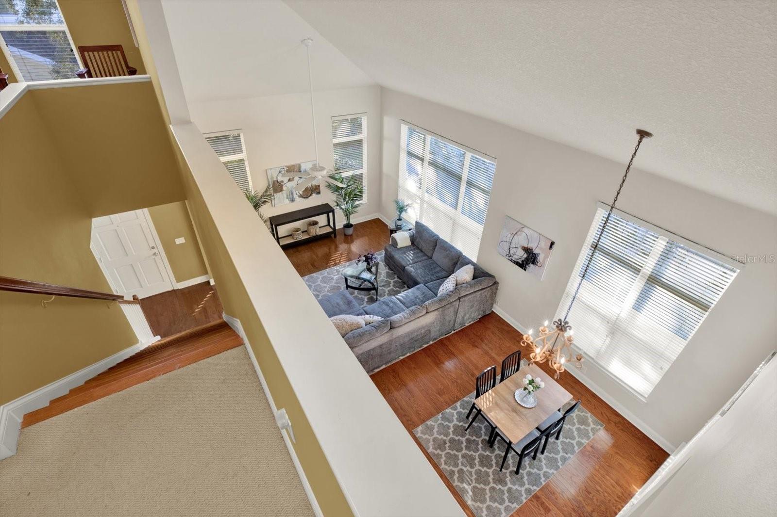 LAKESIDE TWNHMS - Residential