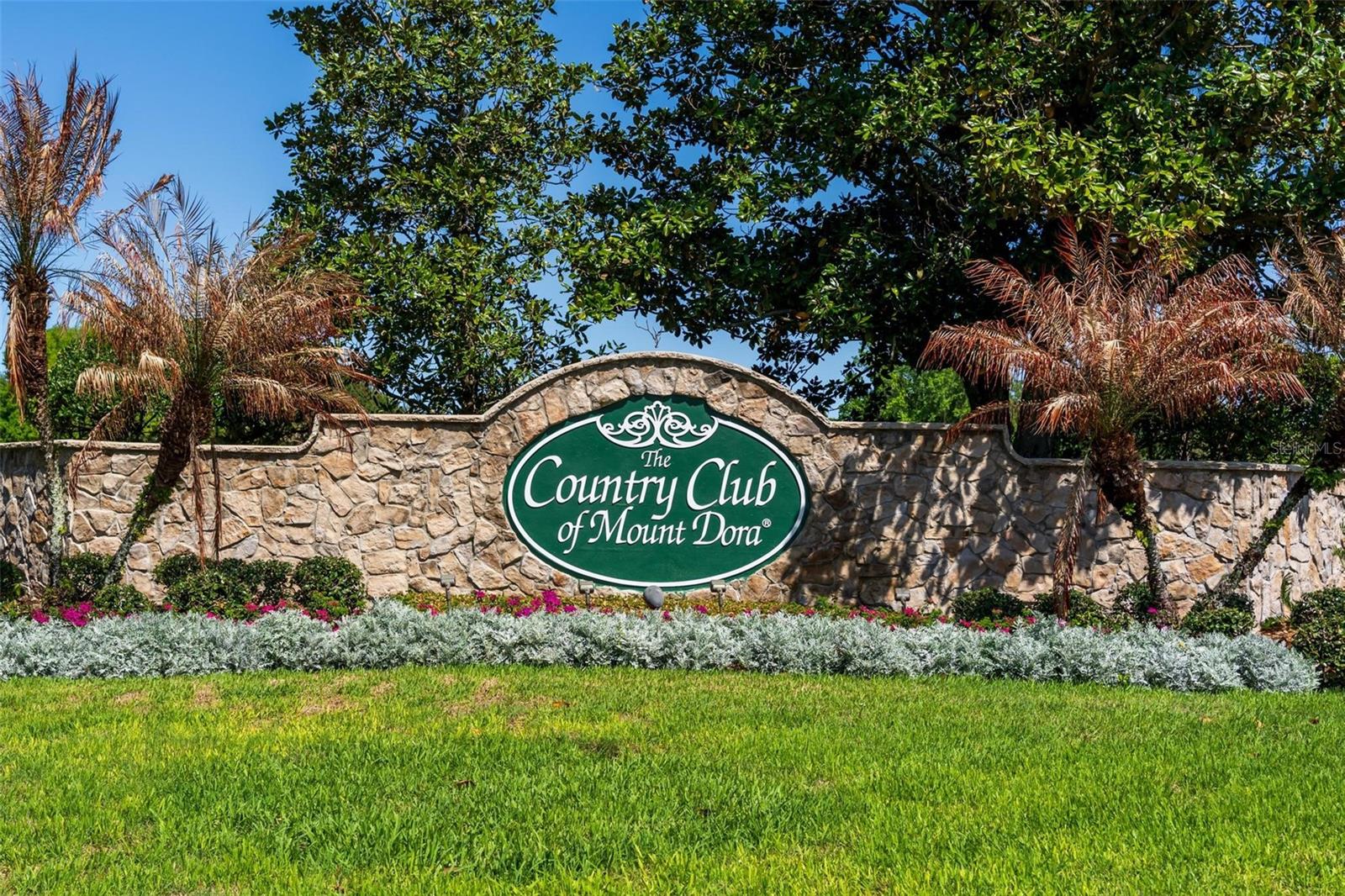 MOUNT DORA COUNTRY CLUB MOUNT DORA PH 02-2 - Residential Lease