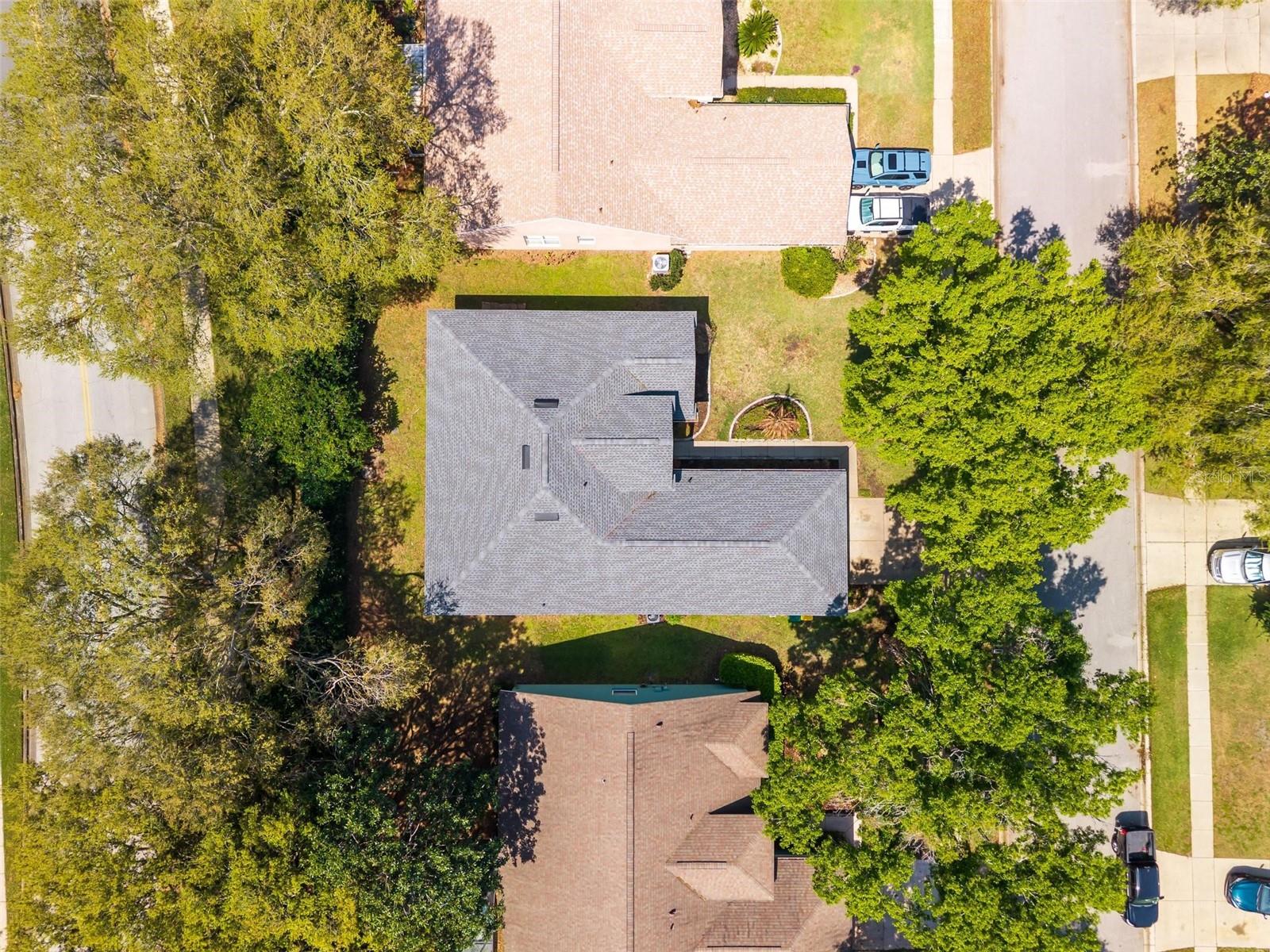 MOUNT DORA COUNTRY CLUB MOUNT DORA PH 02-2 - Residential Lease