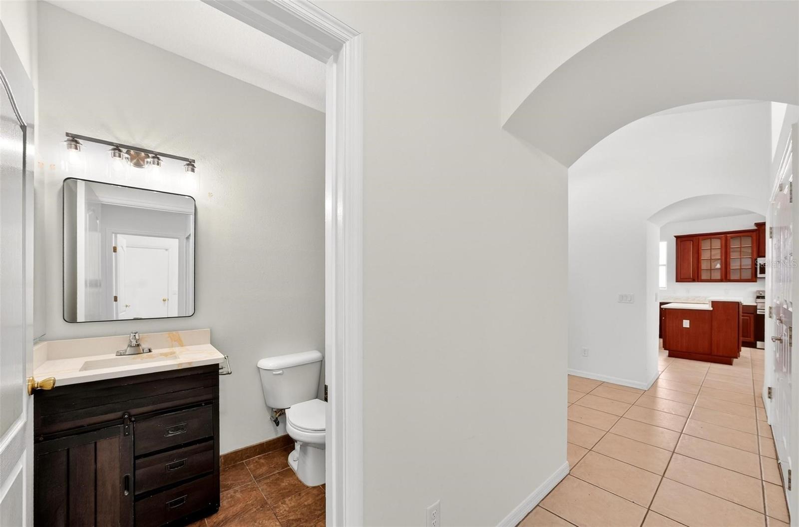 MOUNT DORA COUNTRY CLUB MOUNT DORA PH 02-2 - Residential Lease