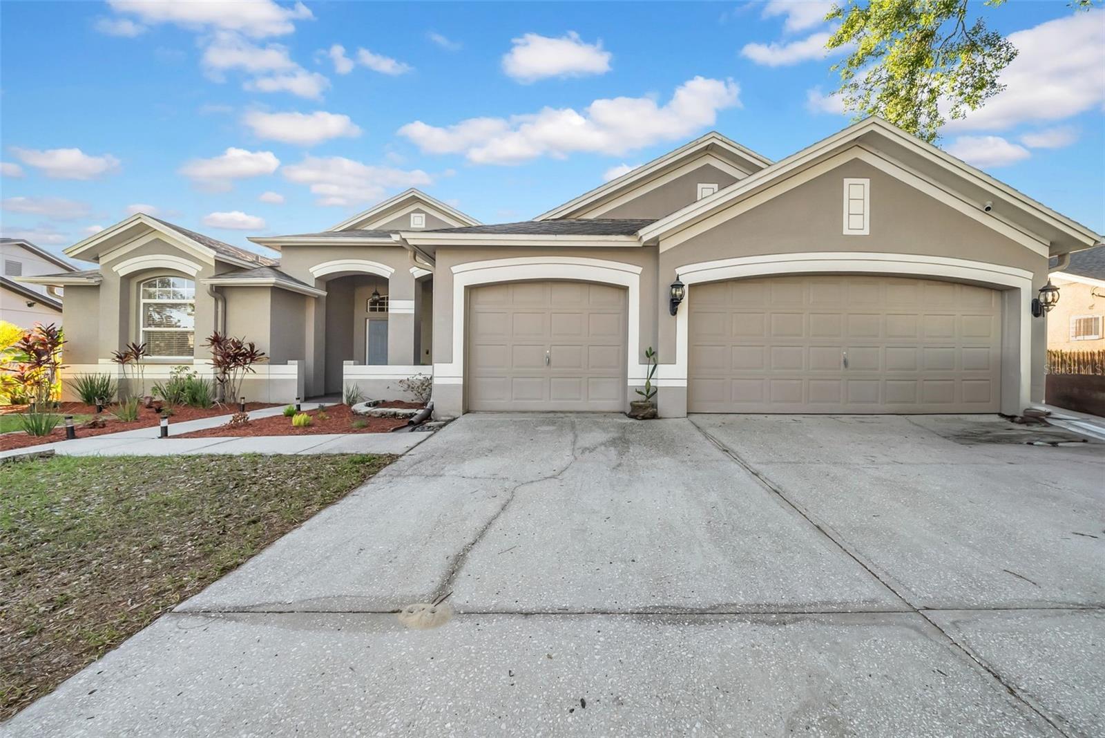 4010 LITHIA RIDGE BOULEVARD