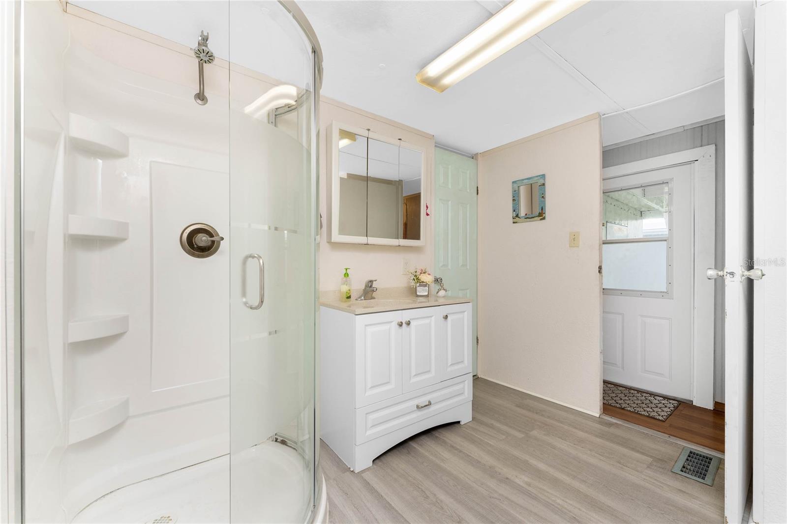 MOBILE GARDENS - Residential