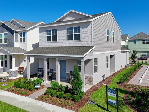 A home in DEBARY