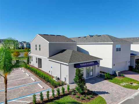 A home in DEBARY