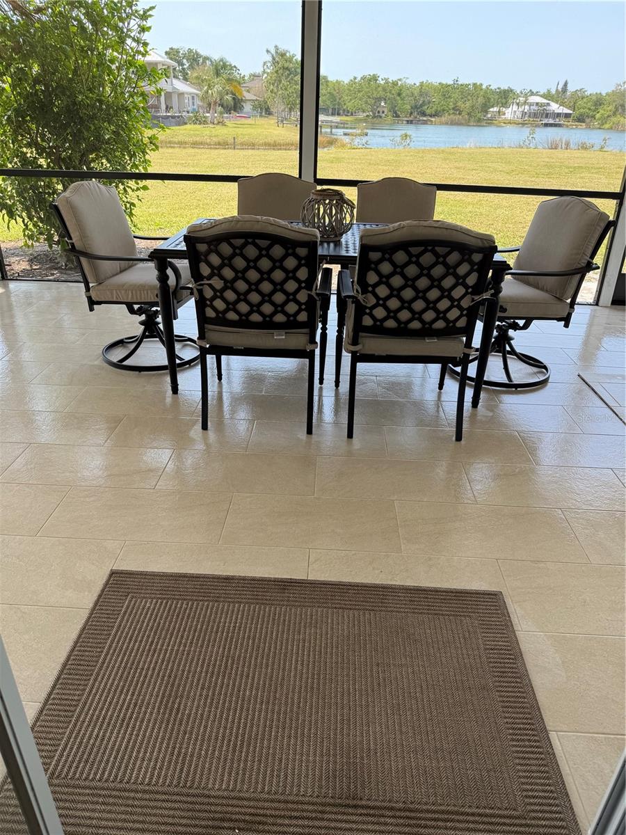 BEE RDG FARMS SUB - Residential Lease