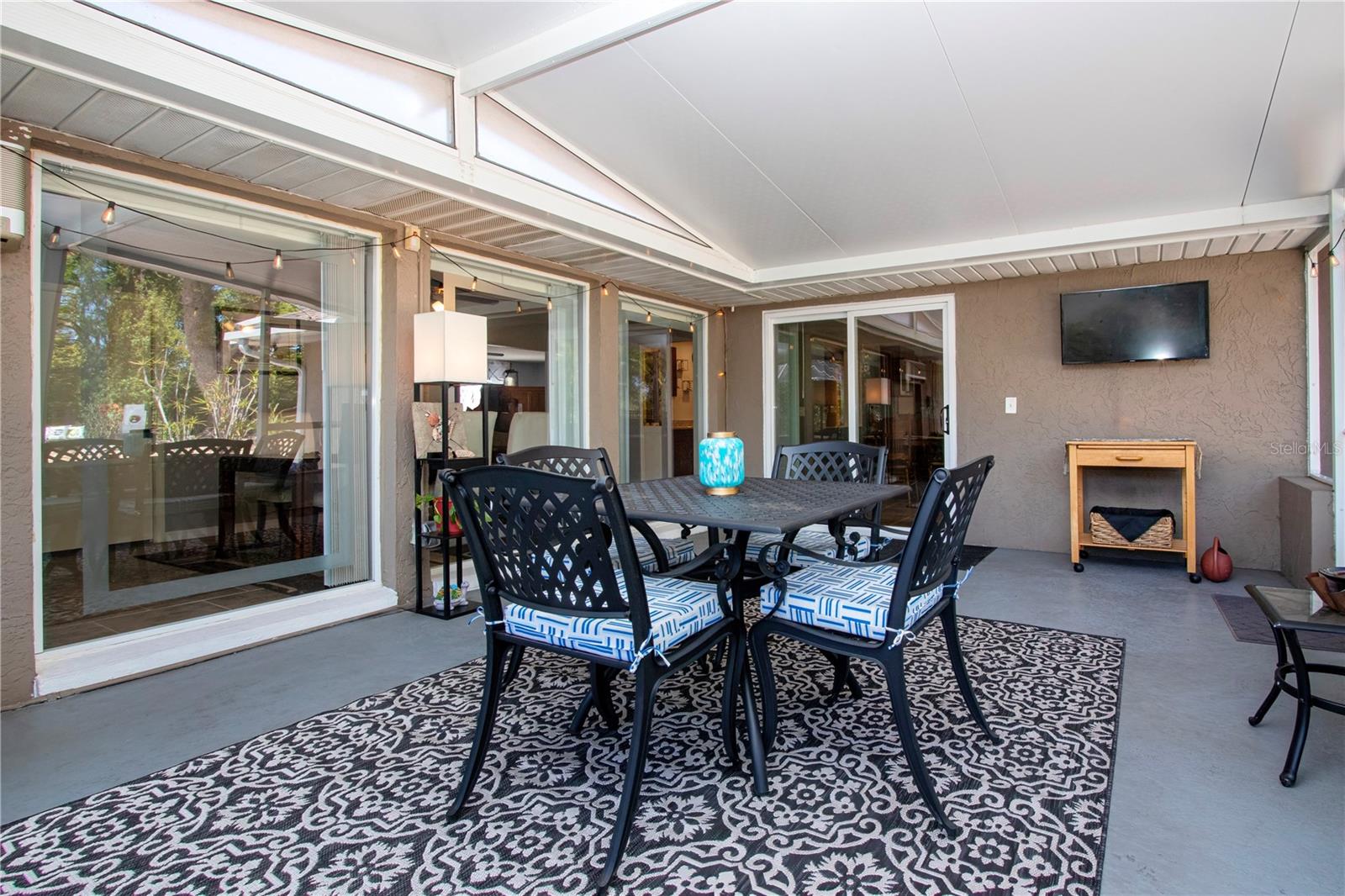 SUN CITY CENTER UNIT 35 - Residential