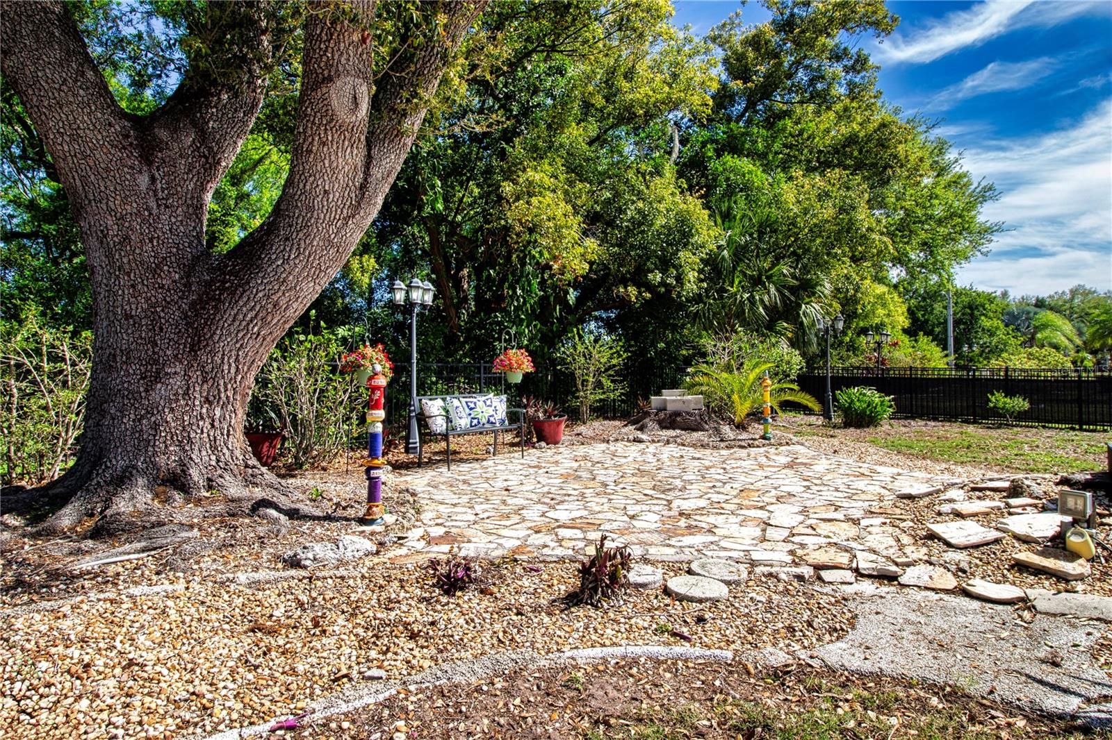 SUN CITY CENTER UNIT 35 - Residential