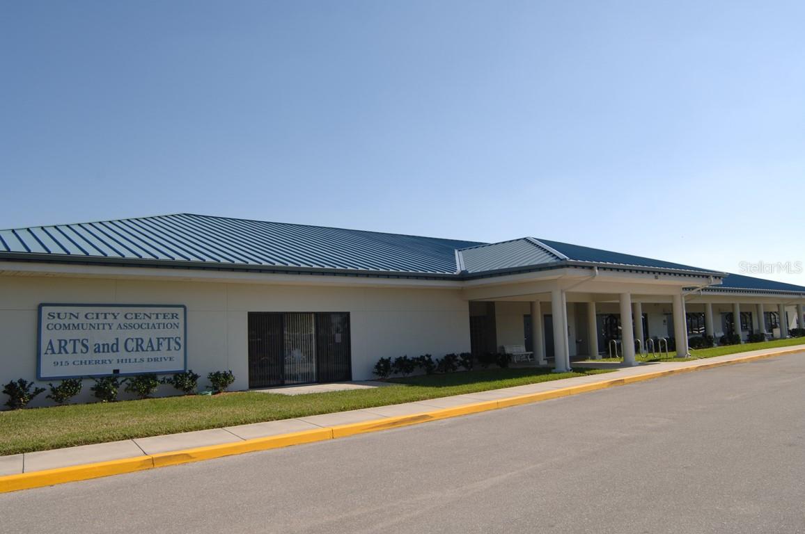 SUN CITY CENTER UNIT 35 - Residential