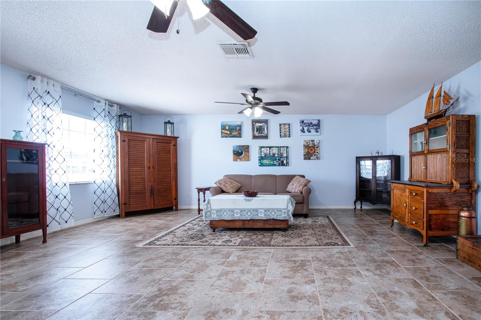 SUN CITY CENTER UNIT 35 - Residential