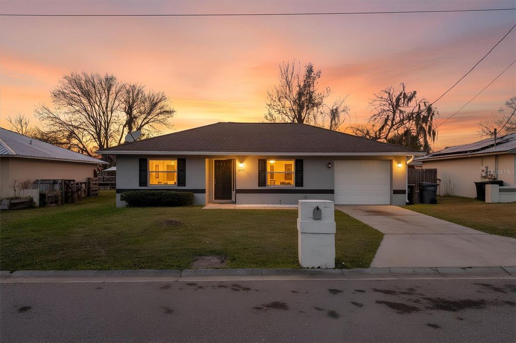 Photo of 126 Summer View Circle, Winter Haven, FL 33880 (MLS # O6382945)