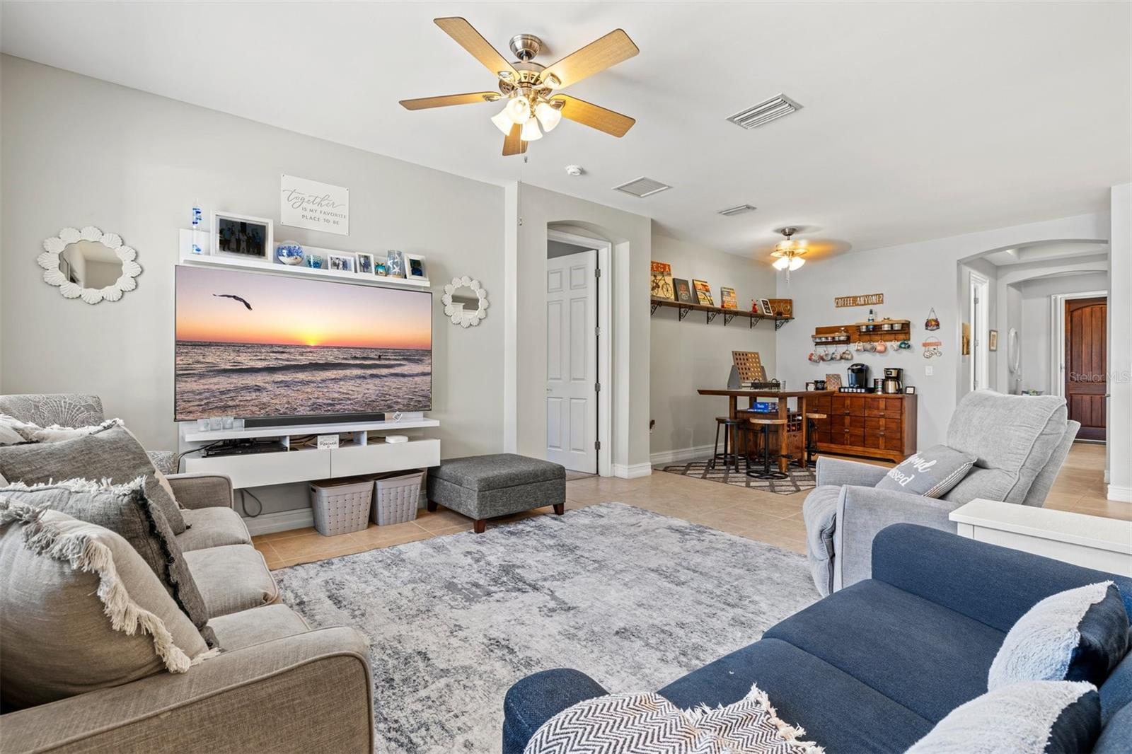 CALUSA PARK - Residential