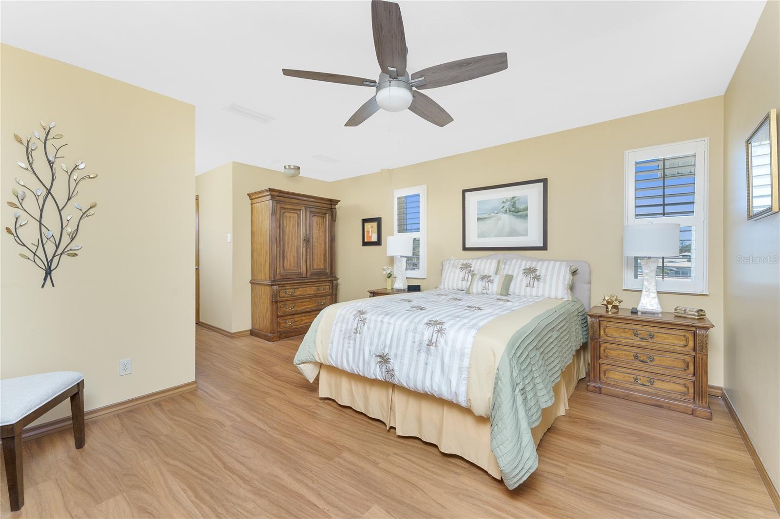 GULF AIRE - Residential