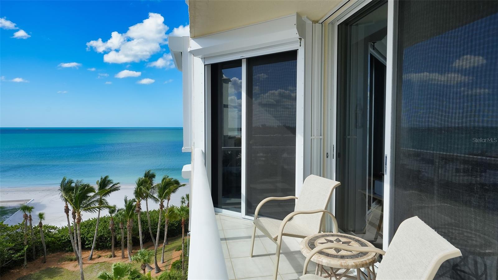 L ELEGANCE ON LIDO BEACH - Residential