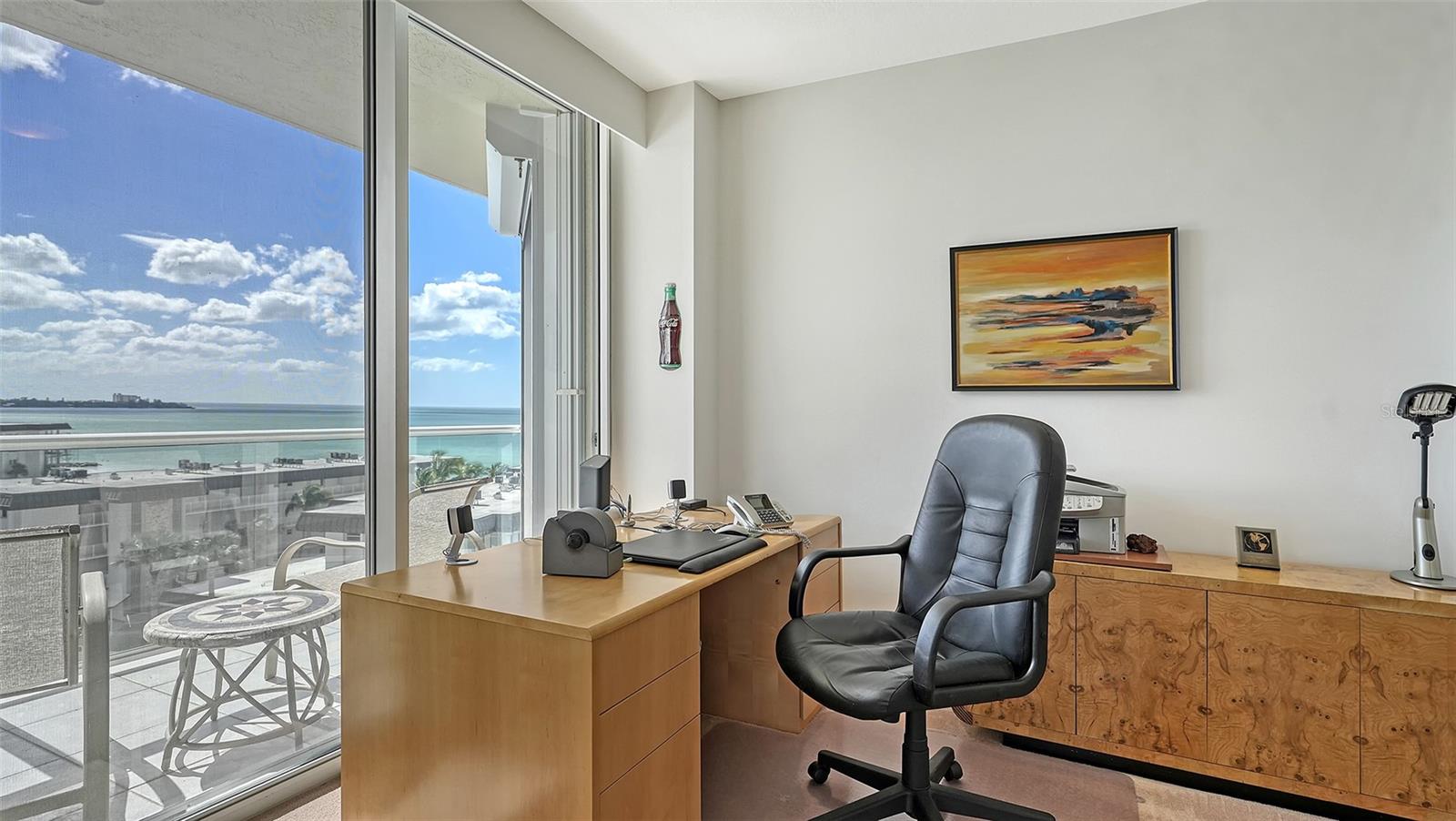 L ELEGANCE ON LIDO BEACH - Residential