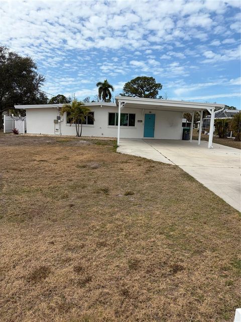 1750 WINSTAN AVENUE ENGLEWOOD FL 34223